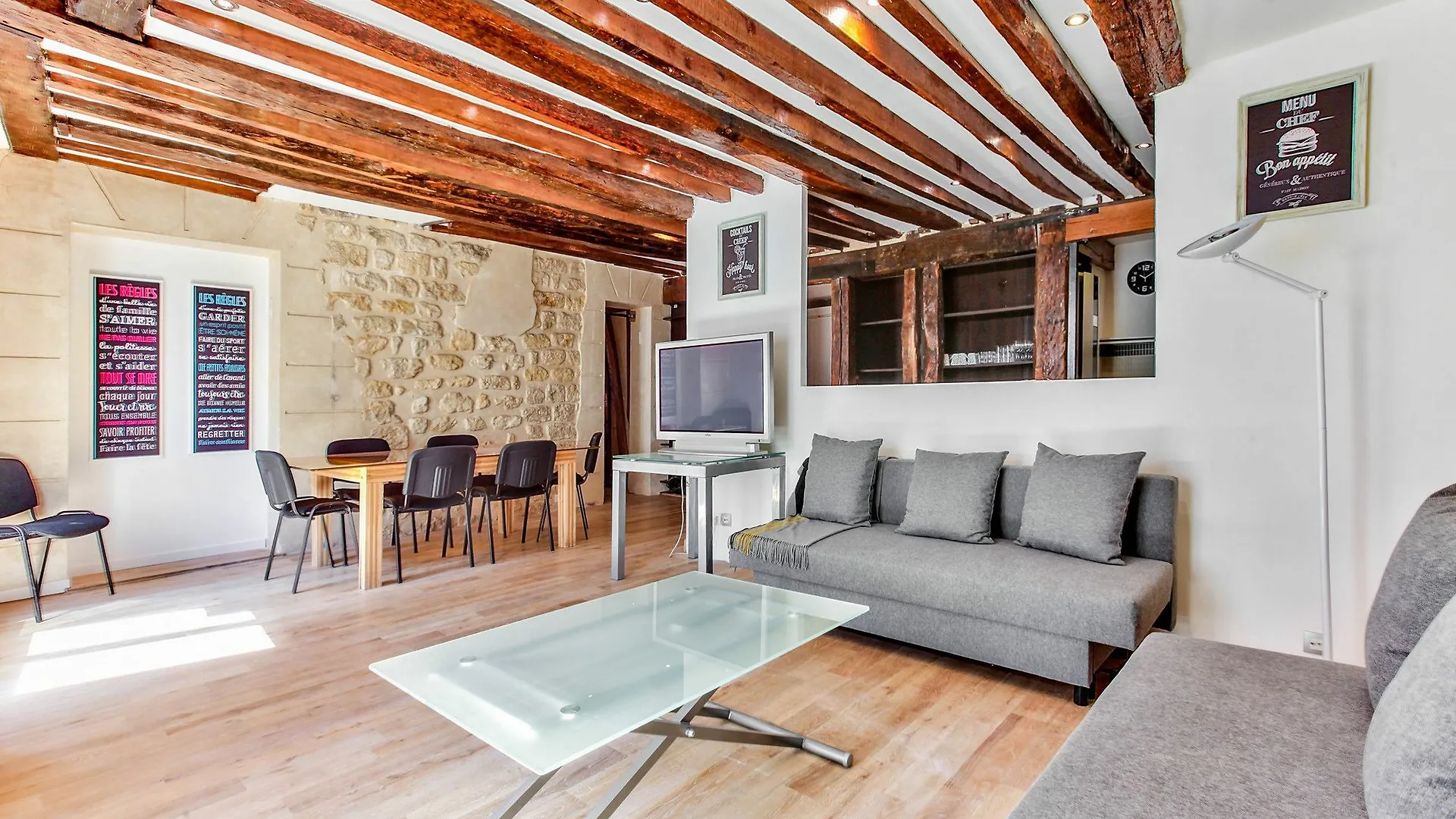 43 - Spacious Parisian Flat Of Grands Boulevards Apartment *