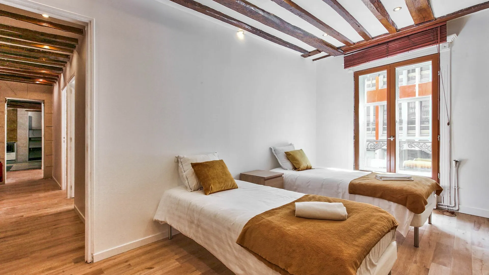 43 - Spacious Parisian Flat Of Grands Boulevards Apartment *